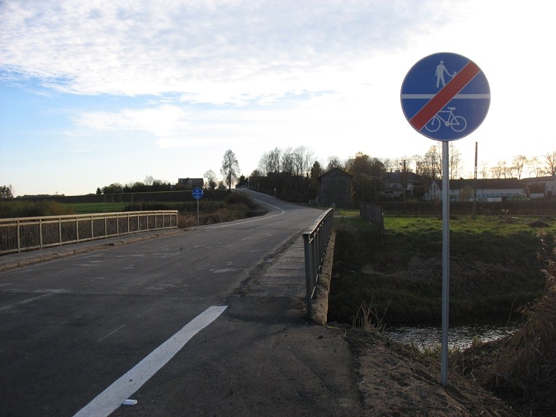 Pseudo-ścieżka Suchcice-Gucin-Dzwonek-Grodzisk