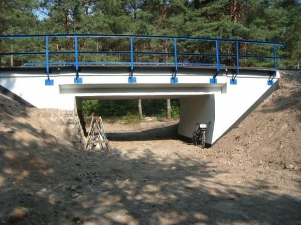 Dalekie- wiadukt pod linią Tłuszcz-Ostrołęka