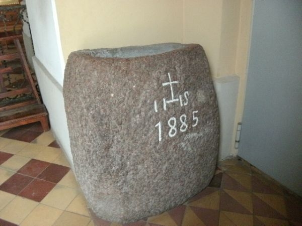 Poręba - kamienne naczynie