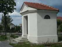 Poręba - kaplica-grobowiec