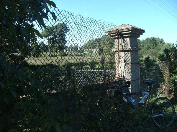 Jaciążek - ogrodzenie parku