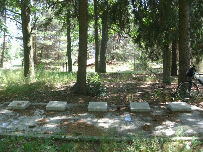 Mącice - mogiły wojenne  z I w.ś.