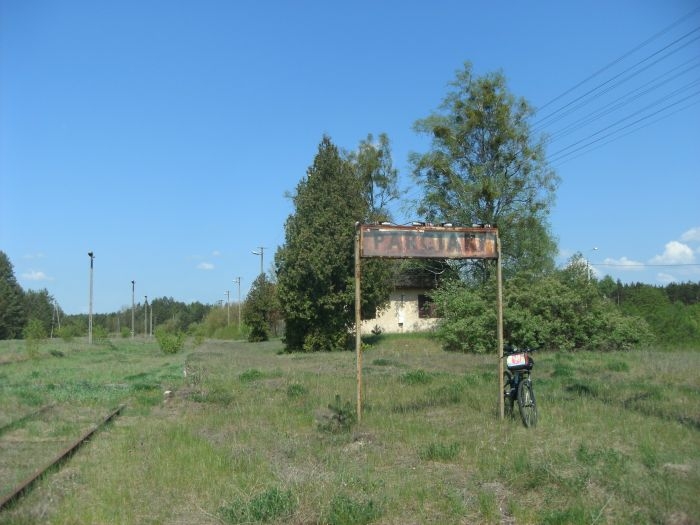 Parciaki Stacja - stacja PKP