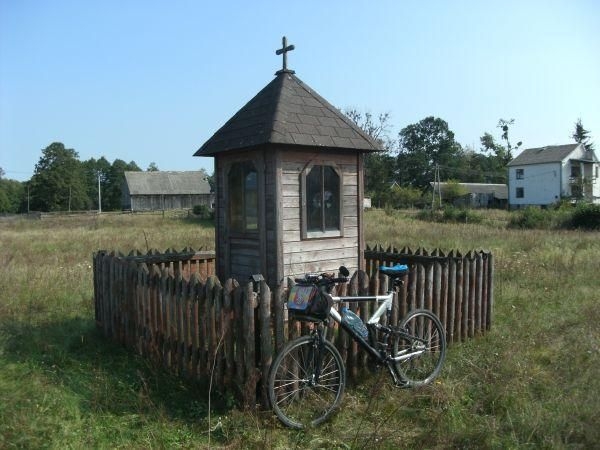 Dobrylas - kapliczka św. J.N.