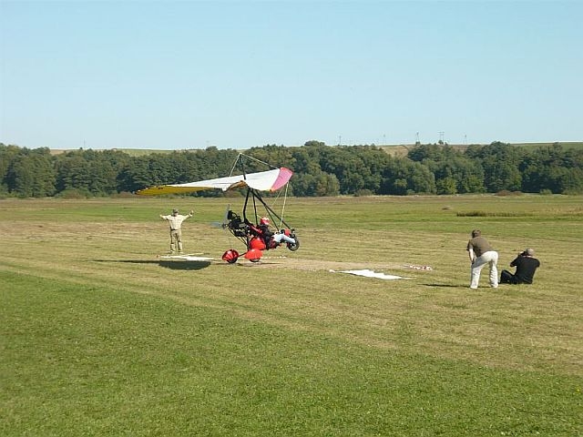 Lądowanie do celu motolotni