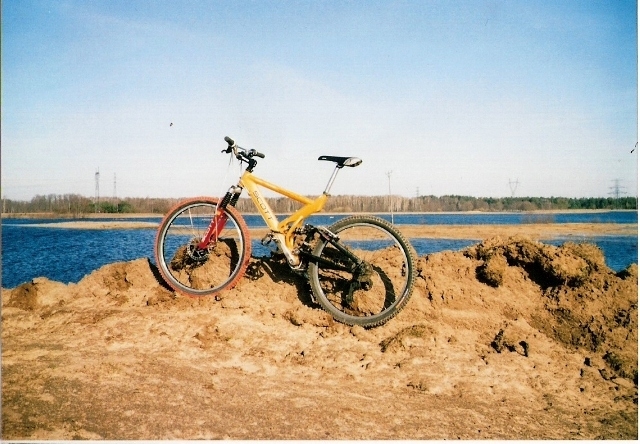 Łęgi za popiołami, wiosna 2001