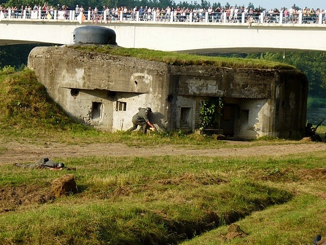 [07.08.2010] Inscenizacja walk o Nowogród z września 1939 r.